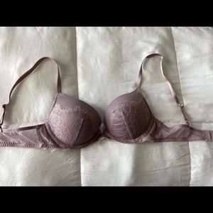 Victoria’s Secret Lace Push-Up Bra